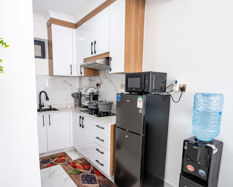 Fully equipped kitchen